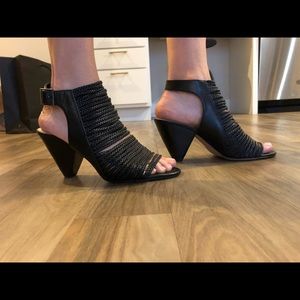 Vince Camuto black heels - size 8
